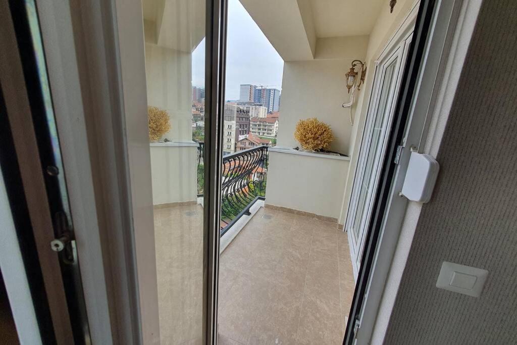 Luxury Green Apartment 프리슈티나 외부 사진